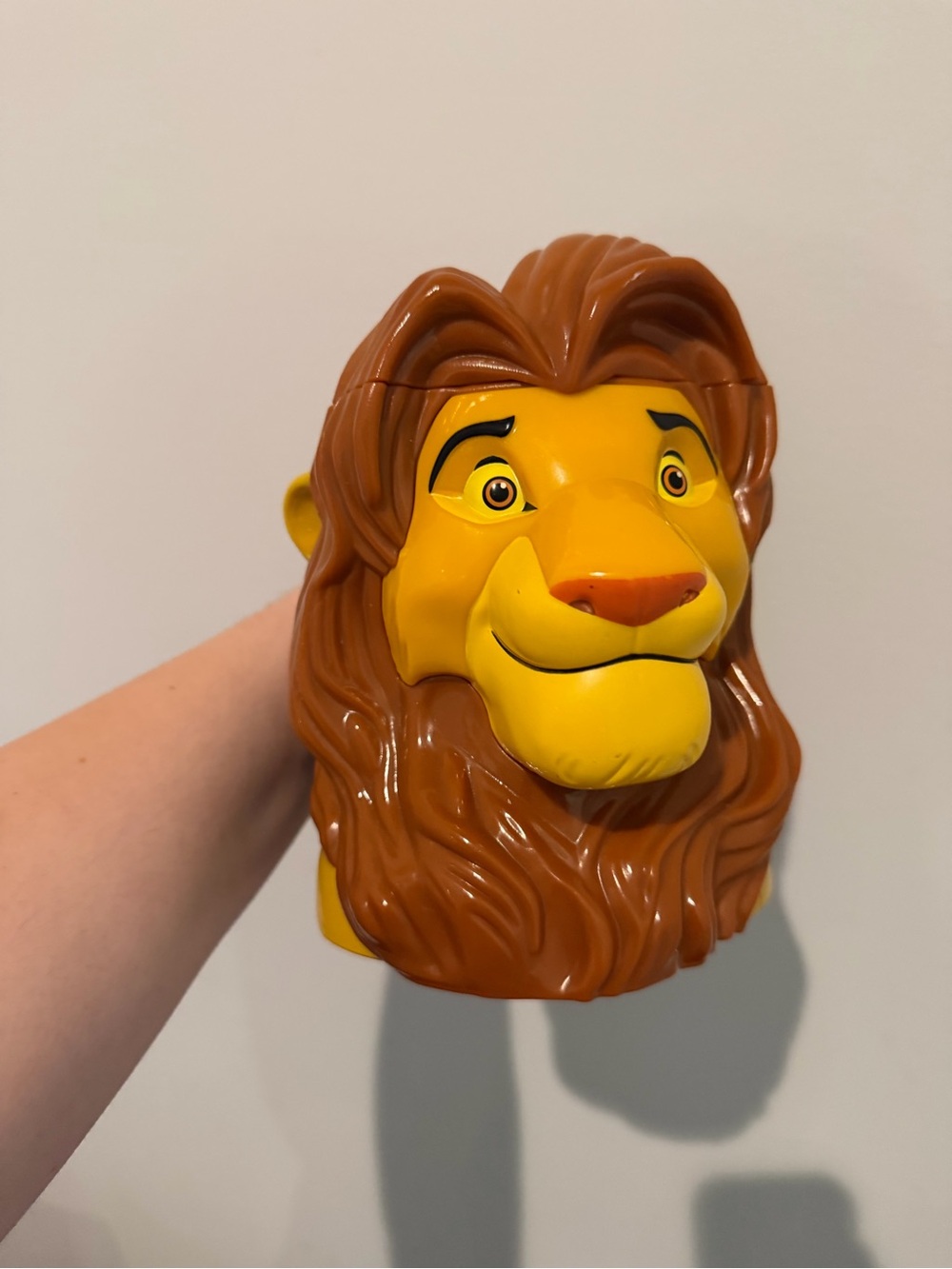 90s The Lion King Disney On Ice Exclusive Adult Simba 7" 3D Drink Mug Vintage